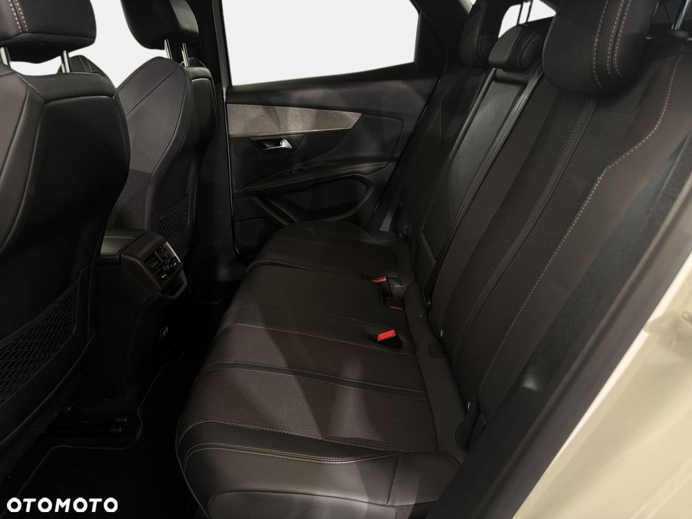 Peugeot 3008 1.2 PureTech GT S&S EAT8 - 14
