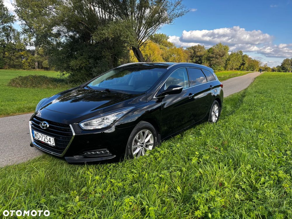 Hyundai i40 1.7 CRDi Comfort - 2