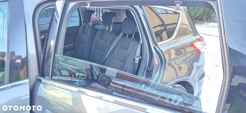 Ford S-Max 2.0 TDCi Titanium - 24