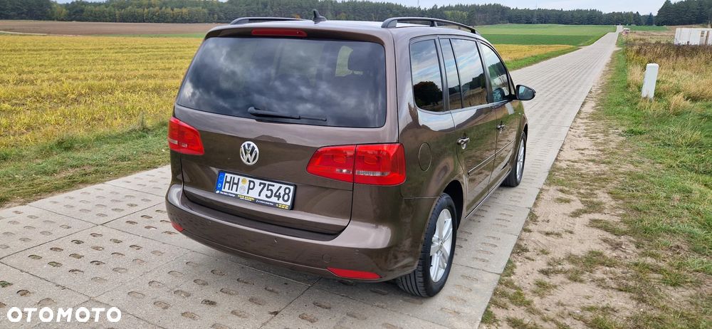 Volkswagen Touran 2.0 TDI DPF BlueMotion Technology DSG MATCH - 15