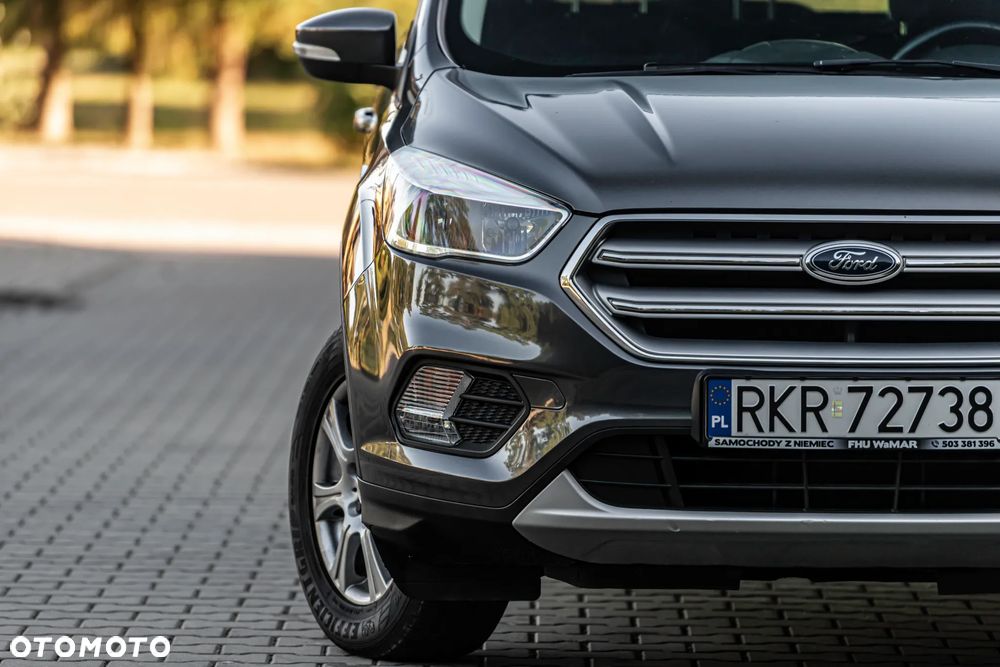 Ford Kuga - 13