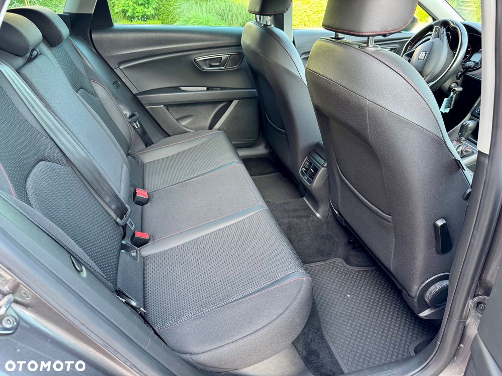 Seat Leon 2.0 TDI DPF Start&Stop DSG FR - 25