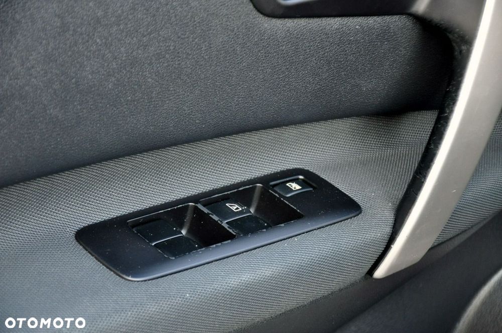 Nissan Qashqai - 34