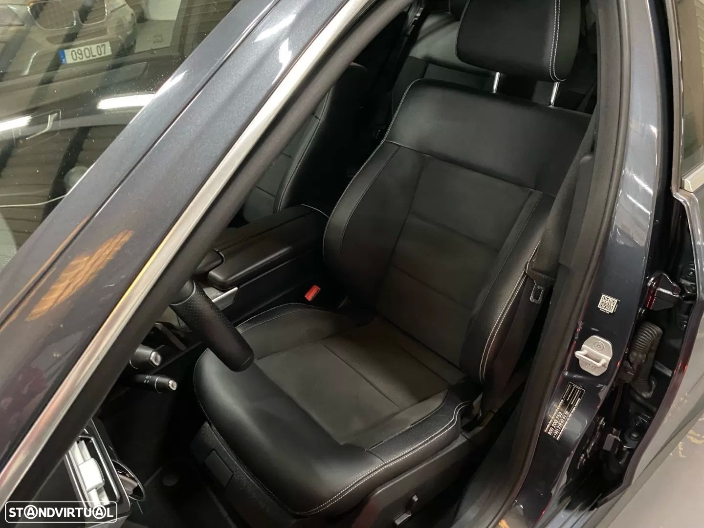 Mercedes-Benz E 250 CDi Avantgarde BlueEfficiency Auto. - 14