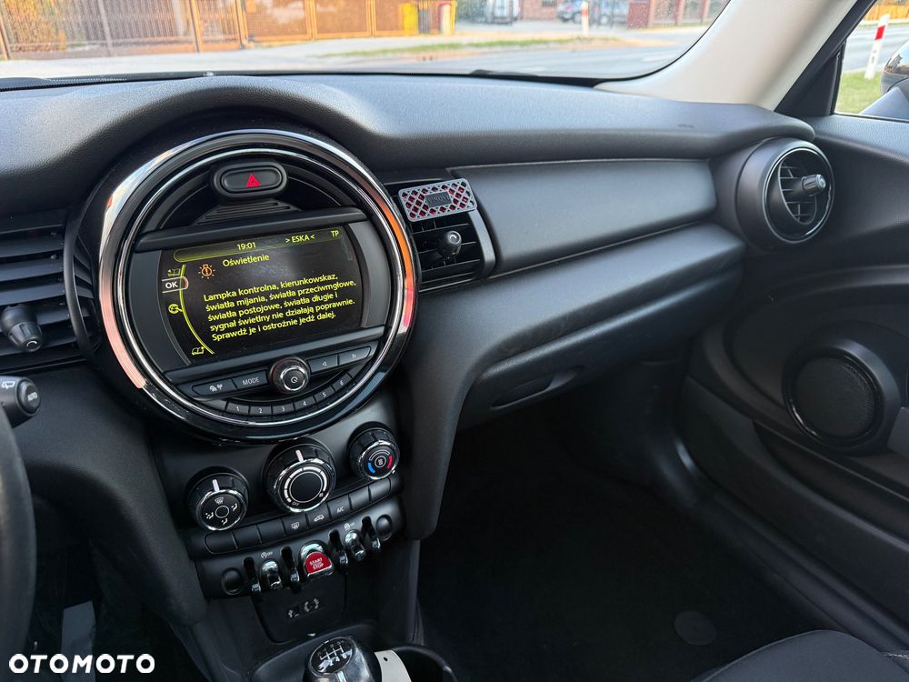 MINI Cooper - 28