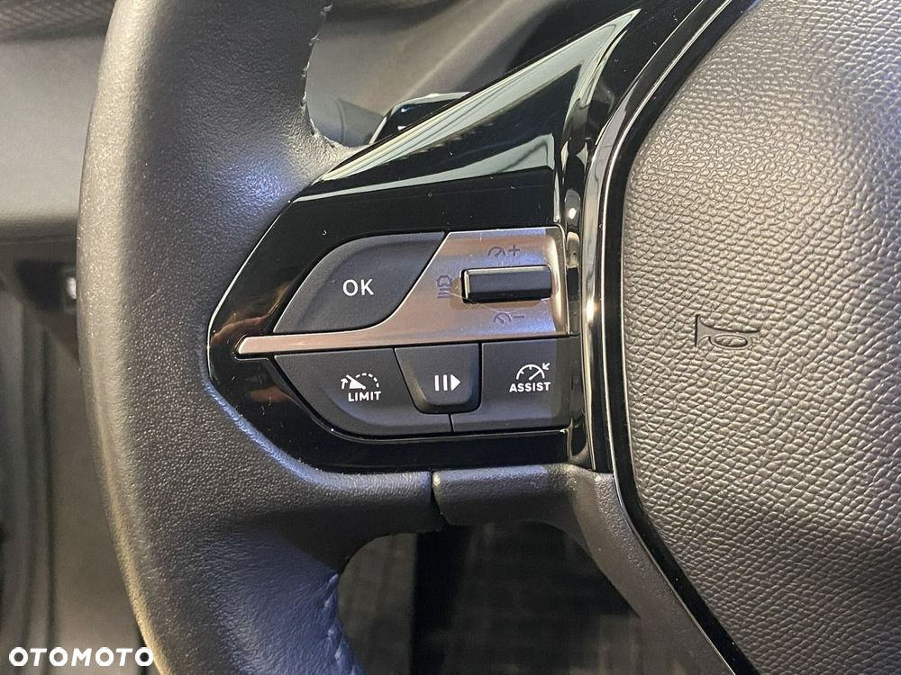 Peugeot 308 1.5 BlueHDi Active Pack S&S EAT8 - 23