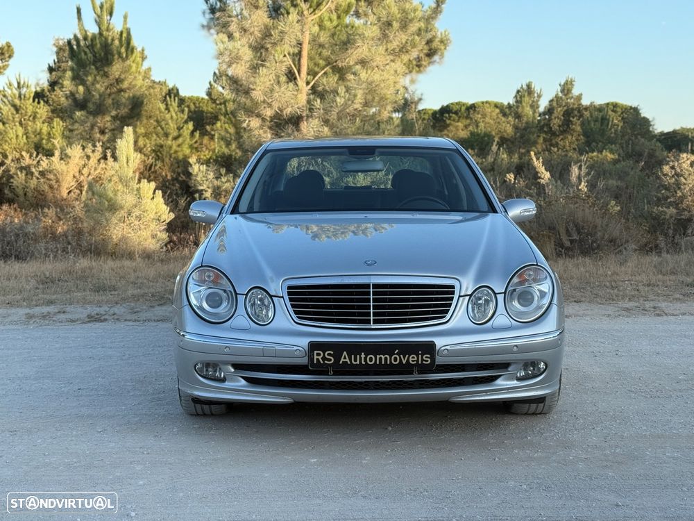 Mercedes-Benz E 220 CDI Auto Avantgarde - 3