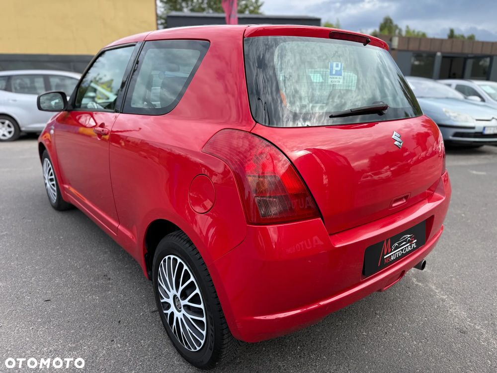 Suzuki Swift 1.3 DDiS 16v GLX - 6