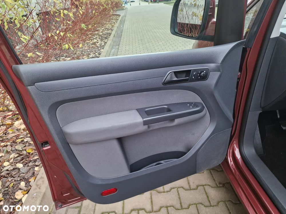 Volkswagen Caddy Comfortline - 22