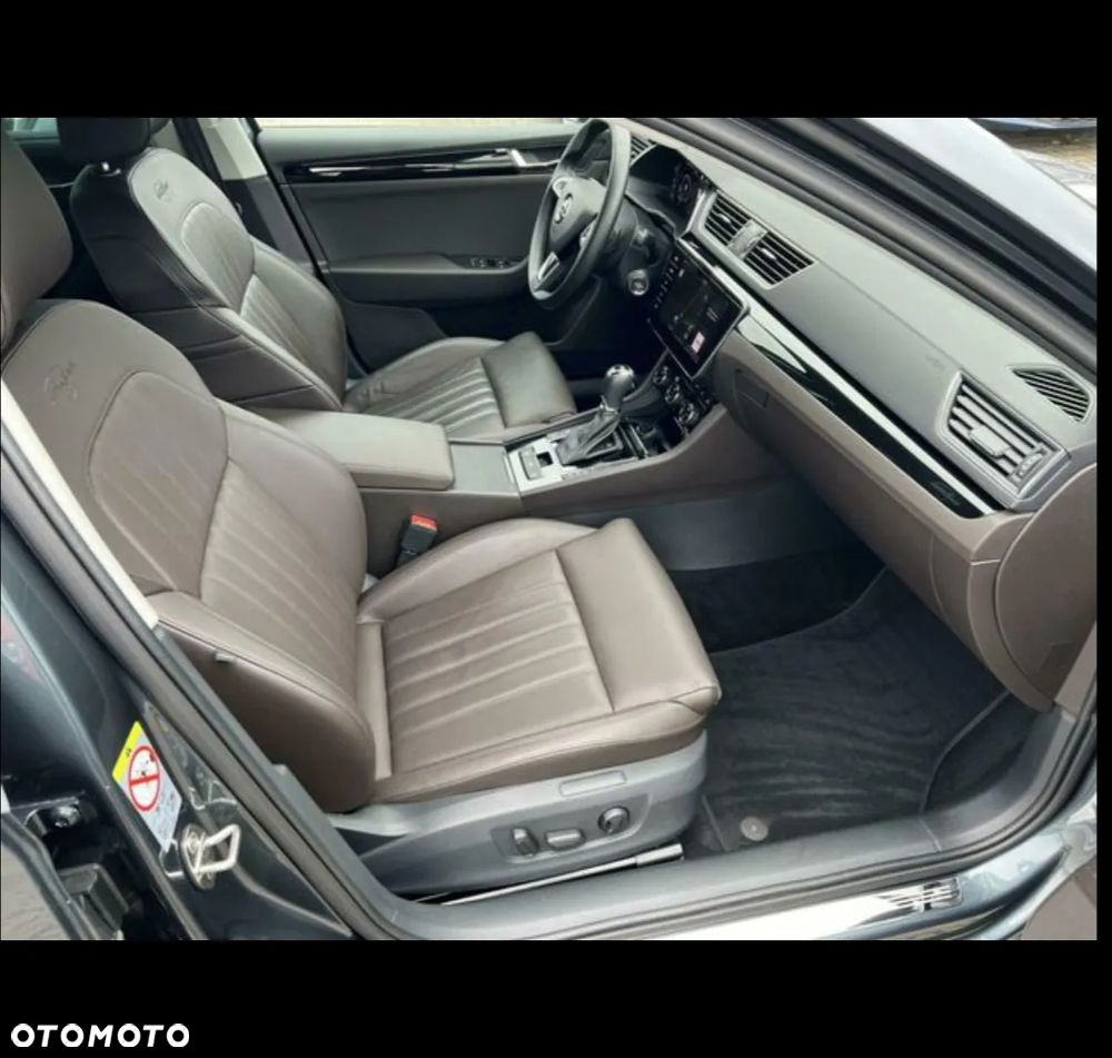 Skoda Superb 2.0 TDI SCR 4x4 L&K DSG - 17