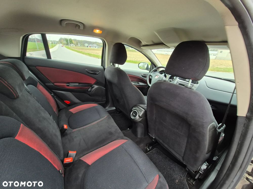 Fiat Bravo 1.4 T-JET 16V Speed - 23