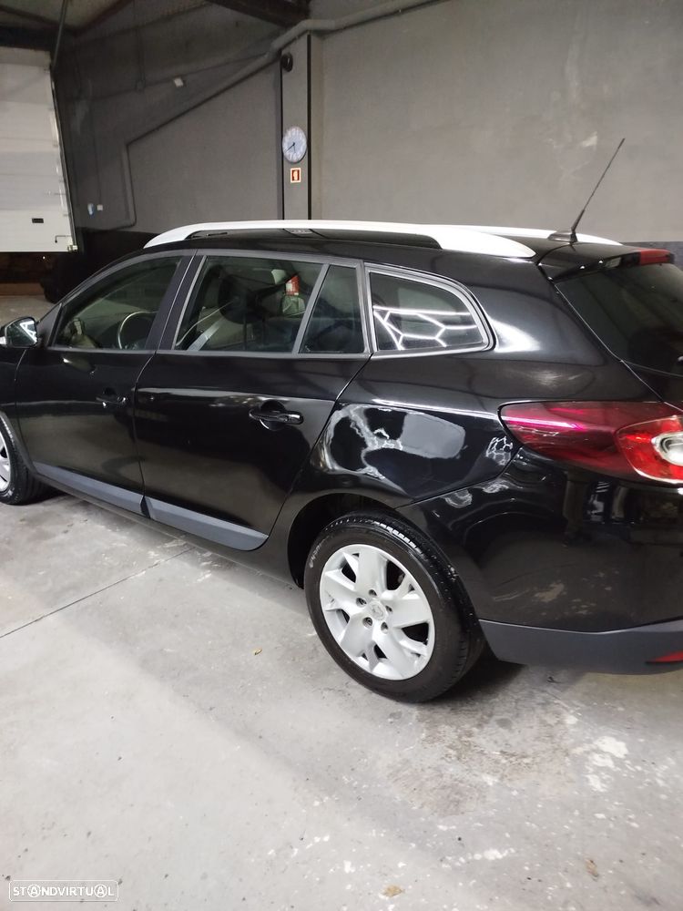 Renault Mégane Sport Tourer ENERGY dCi 110 Start & Stopp Paris - 4