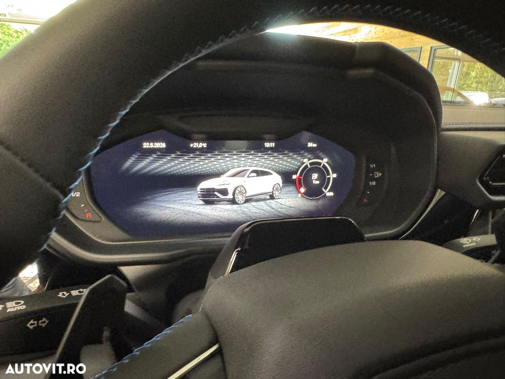 Lamborghini URUS - 16