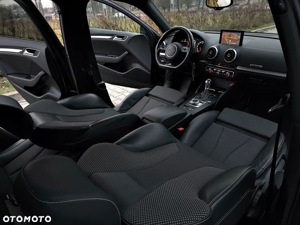Audi A3 Sportback 2.0 TDI (clean diesel) quattro S tronic S line Sportpaket - 39