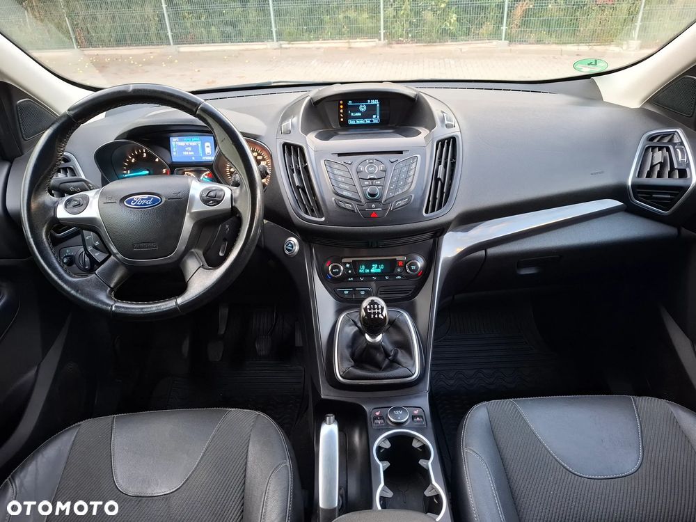 Ford Kuga 2.0 TDCi 4WD Titanium - 6
