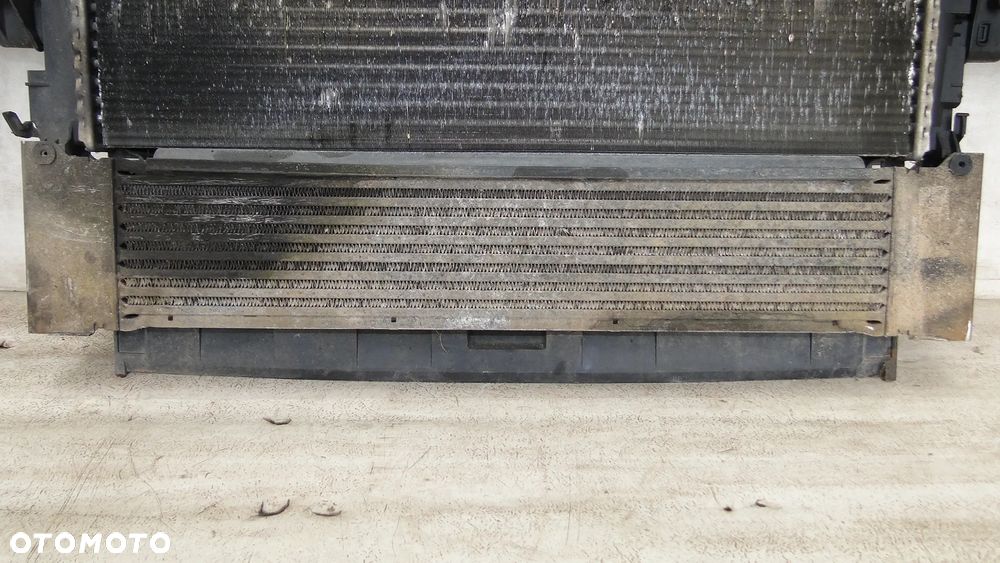 MERCEDES VITO W639 PAS PRZEDNI CHŁODNICA WODY KLIMATYZACJI INTERCOOLER KOMPLET 2.2CDI EUROPA - 2