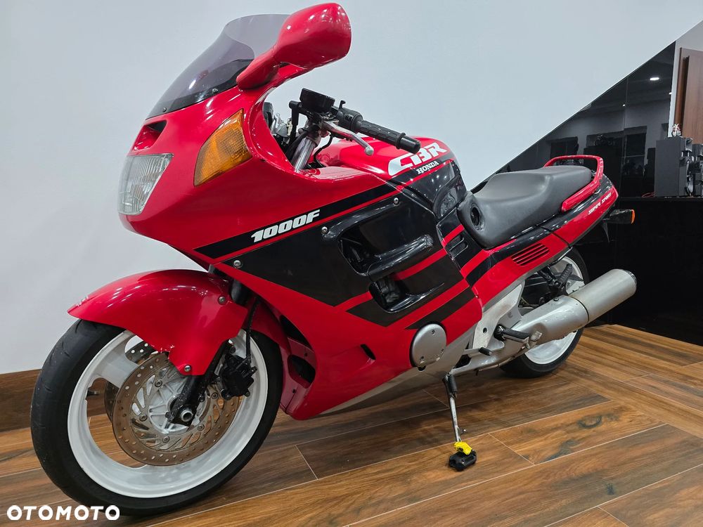 Honda CBR - 29