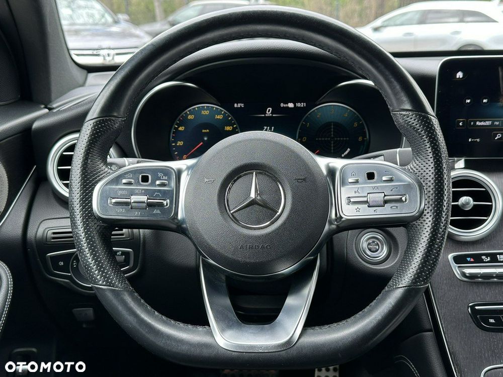 Mercedes-Benz GLC - 29