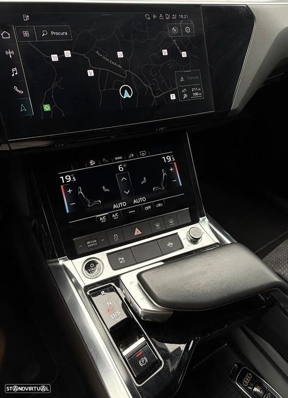 Audi e-tron 55 quattro S line - 13