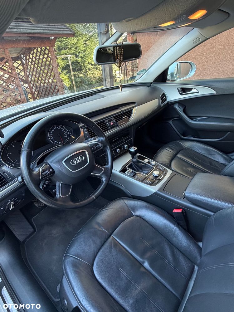 Audi A6 Avant - 16