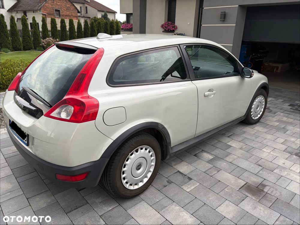 Volvo C30 1.6 Momentum - 4