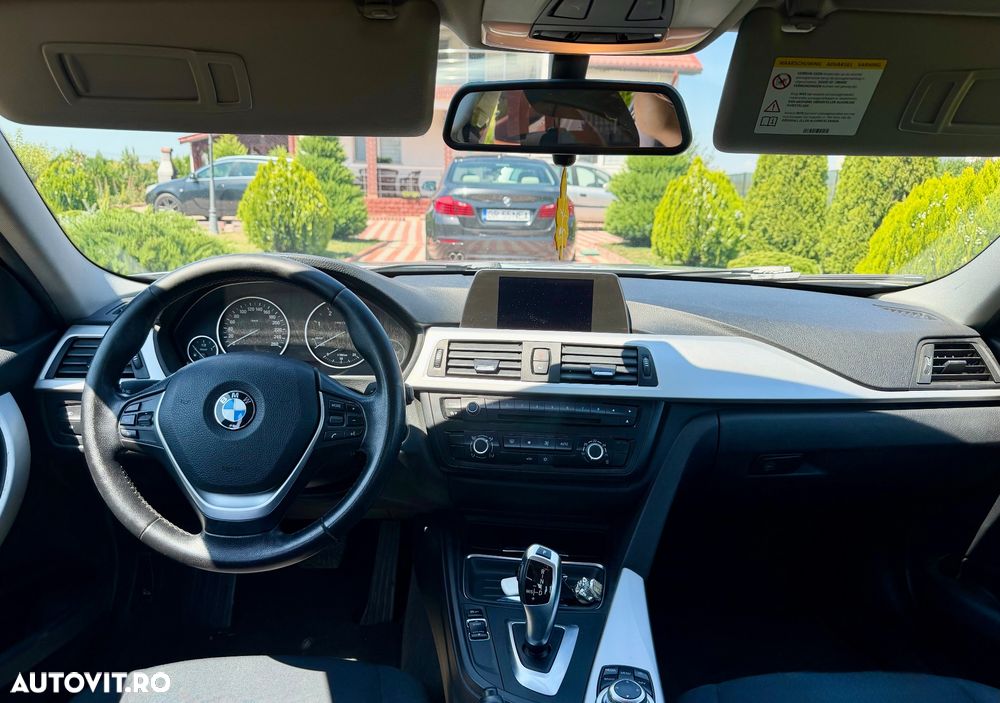 BMW Seria 3 320d Aut. Efficient Dynamics Edition Sport Line - 6