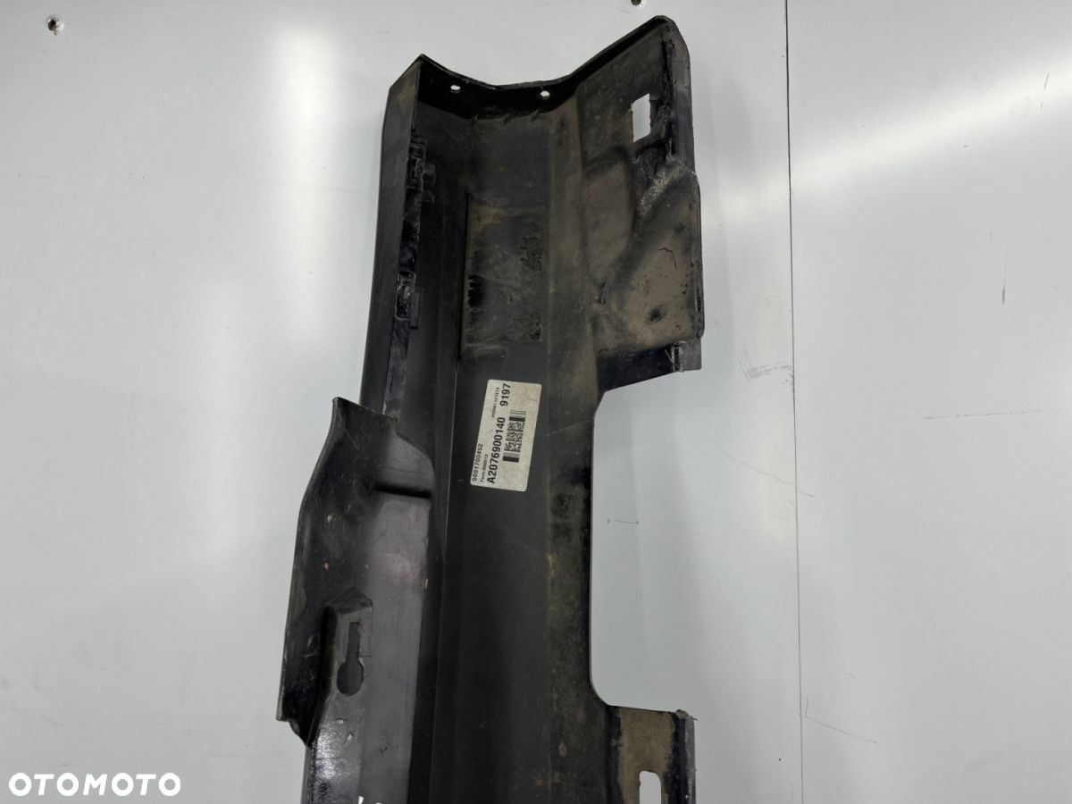 Nakładka progu Mercedes E-klasa W207 C207 09-16r. lewa listwa zewnętrzna 2076900140 - 9
