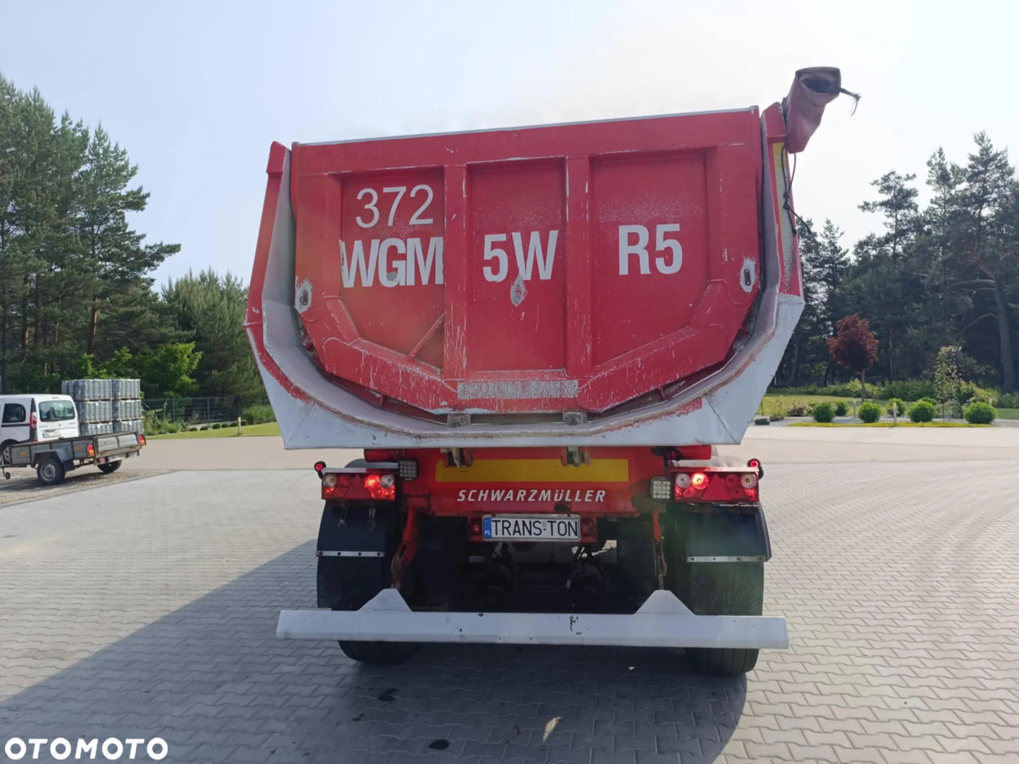 Schwarzmuller 2011 rok 25m3 alufelgi os podnoszona hamulce bebnowe lekka 5,11t SAF - 2