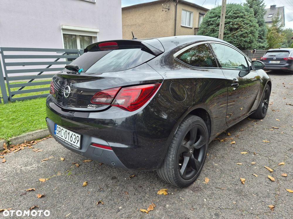 Opel Astra GTC 1.4 Turbo - 6
