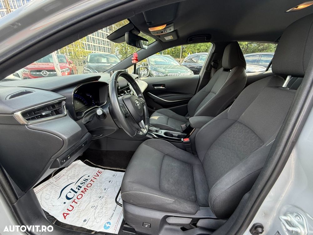 Toyota Corolla 1.8 HSD Dynamic - 16