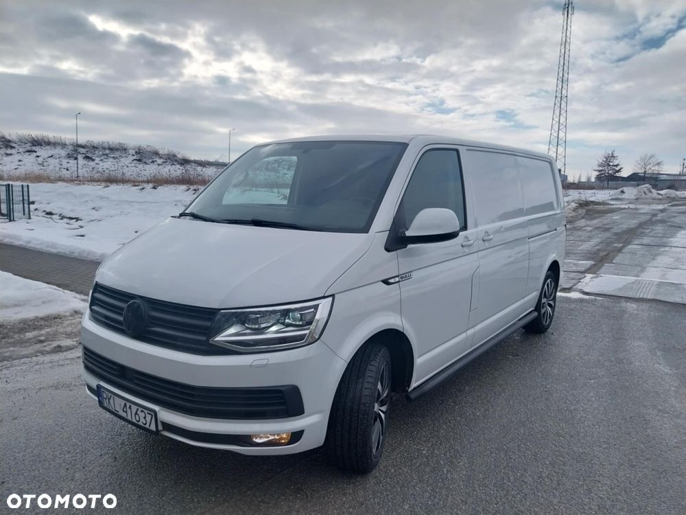 Volkswagen Transporter - 1