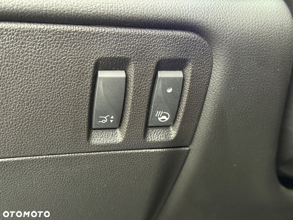 Renault Talisman TCe 225 EDC GPF BUSINESS EDITION - 17