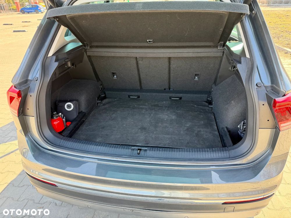 Volkswagen Tiguan - 17