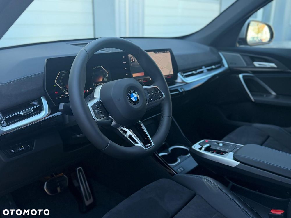 BMW X1 xDrive23i mHEV M Sport - 19