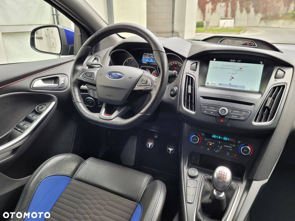 Ford Focus 2.0 TDCi ST mit Leder-Sport-Paket - 22