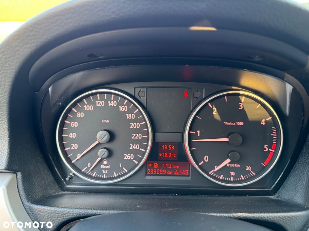 BMW Seria 3 318d DPF - 28