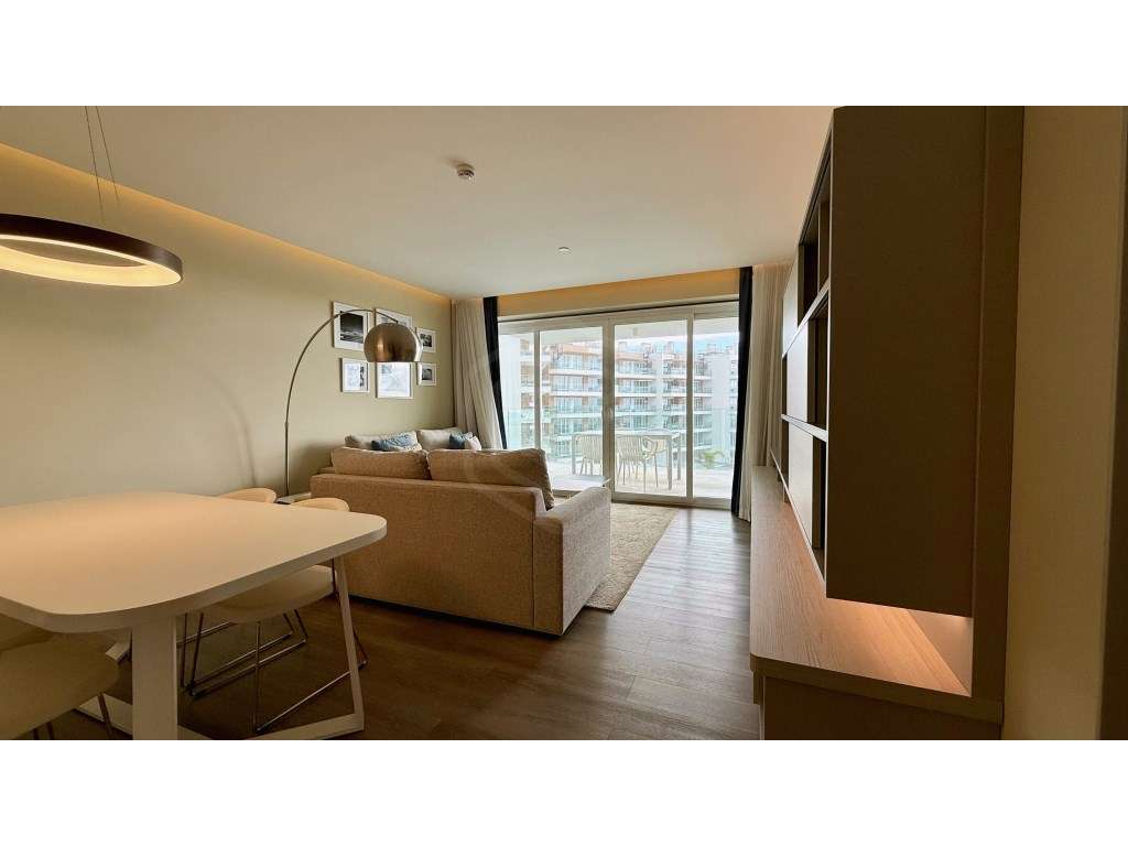 Apartamento T2 na primeira linha da Praia, Vilamoura - Grande imagem: 3/36