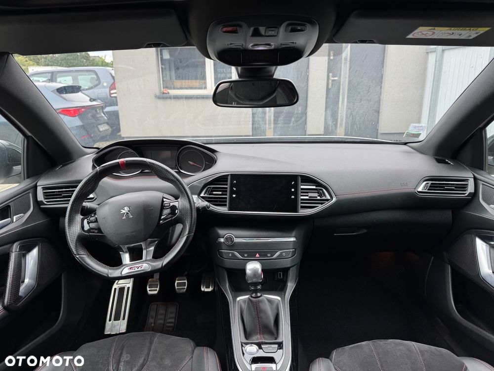 Peugeot 308 PureTech 263 Stop & Start GTi by Sport - 11