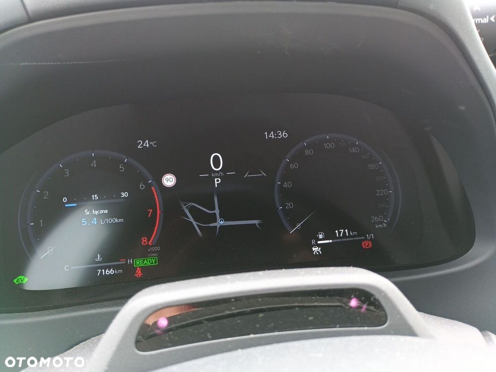 Lexus UX - 18