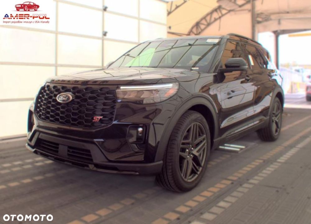 Ford Explorer - 1