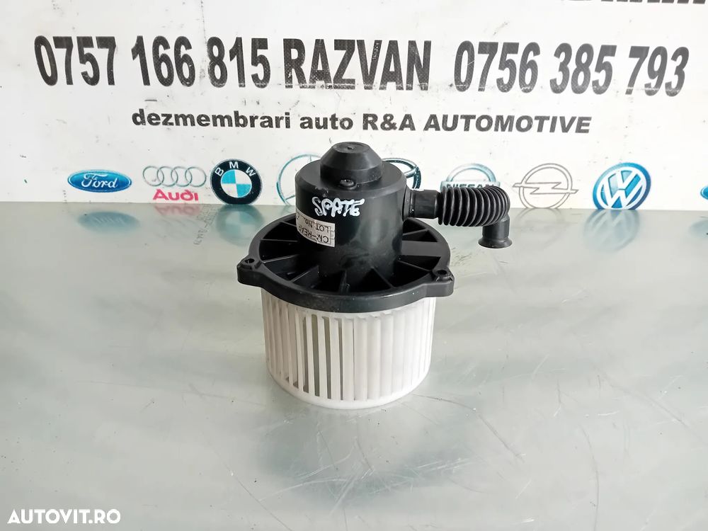 Aeroterma Spate Hyundai Santa Fe 2 II Model 7 Locuri An 2006-2012 - 2