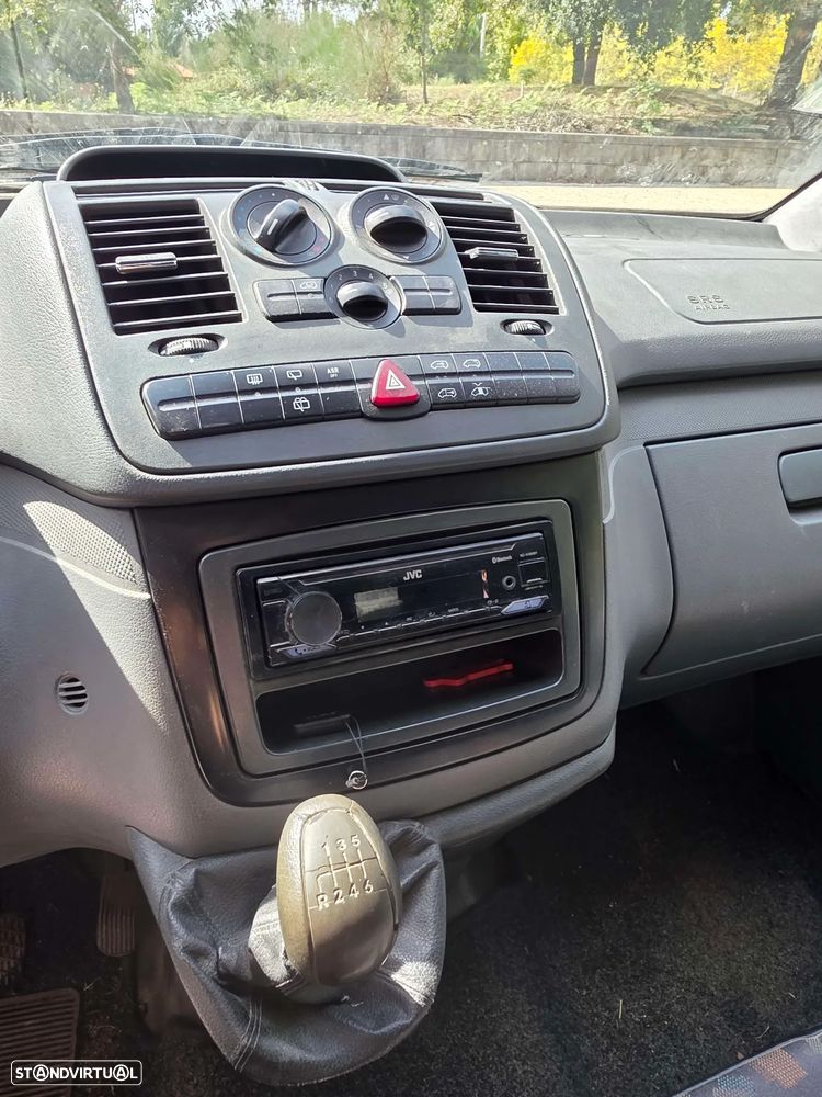Mercedes-Benz Vito 109 CDi/32 9L Compacto - 15