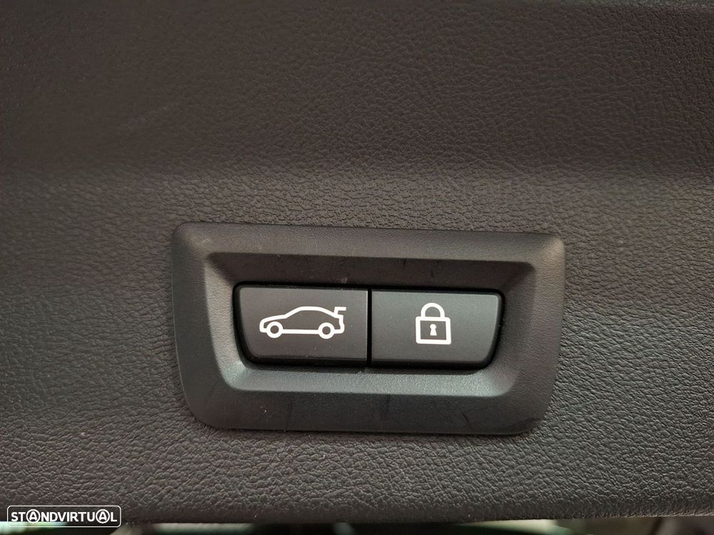 BMW X3 30 e xDrive Pack M - 29