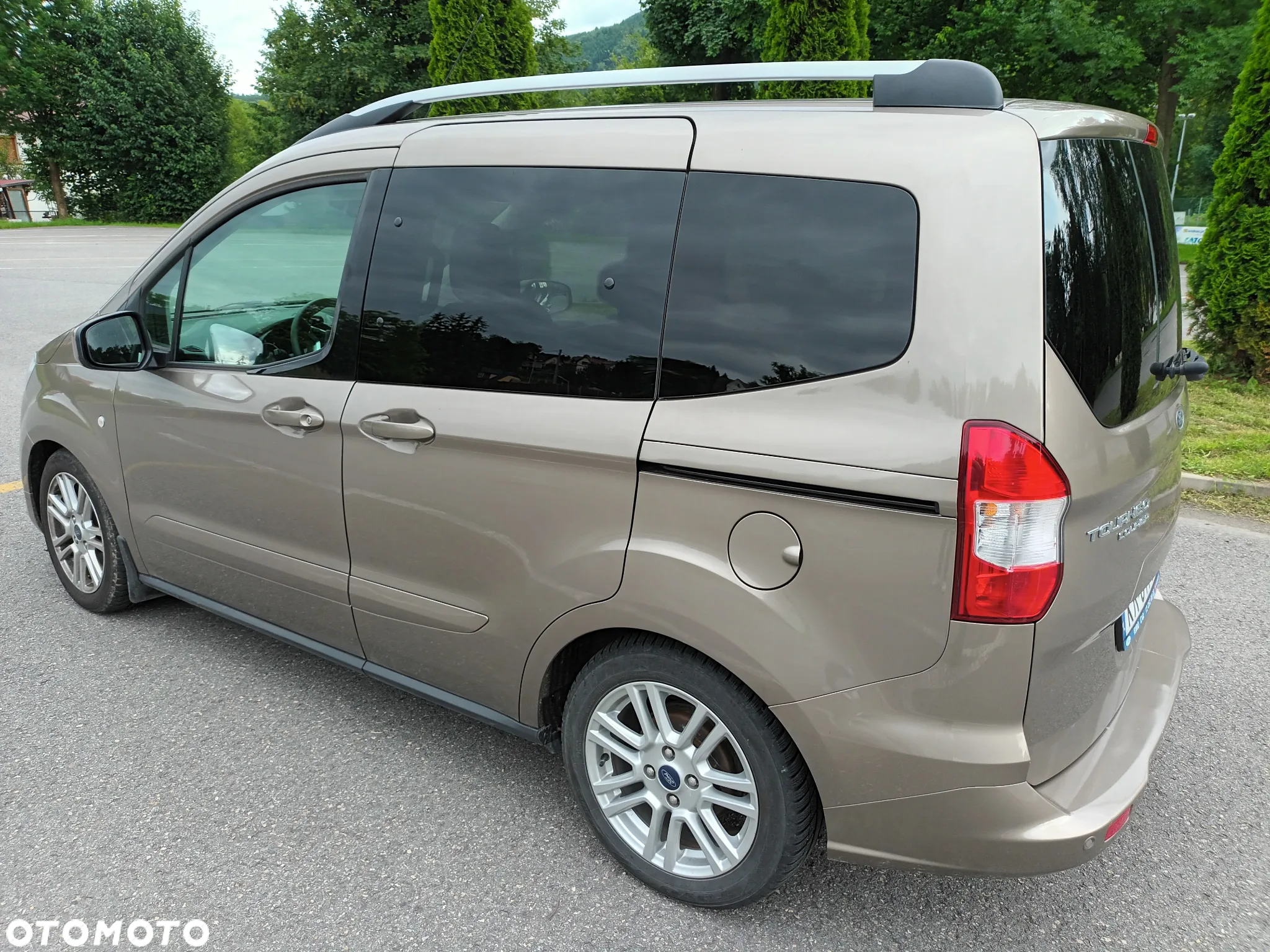 Ford Tourneo Courier - 6