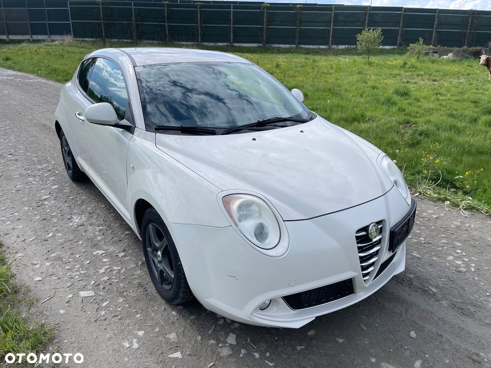 Alfa Romeo Mito 1.4 Distinctive - 1