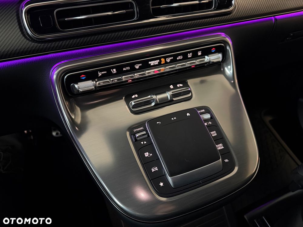 Mercedes-Benz Klasa V 300 d 4-Matic 9G-Tronic Exclusive (ekstra dł) - 34