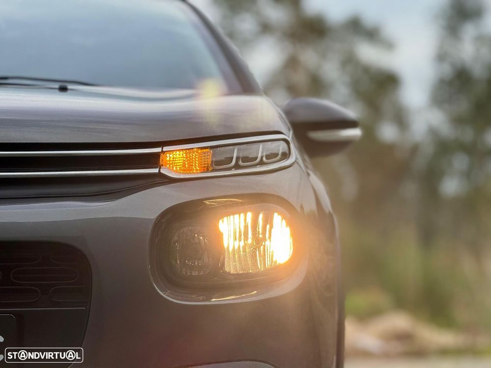 Citroën C3 1.2 PureTech Shine EAT6 - 47