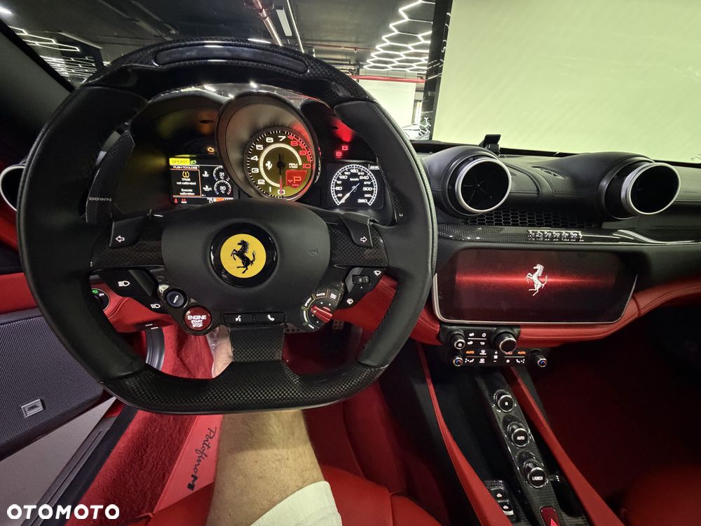 Ferrari Portofino M - 9
