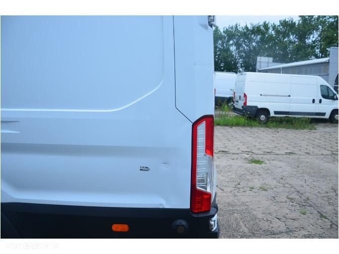 Ford Transit - 39