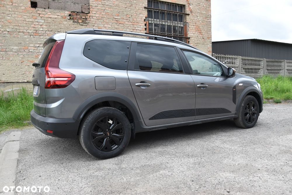 Dacia Jogger 140 (7-Sitzer) Expression - 7